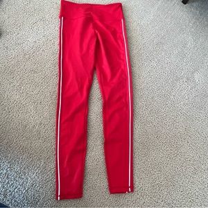 ZIYA LIGHT N TIGHT LOGO LEGGINGS. Size 6-8.